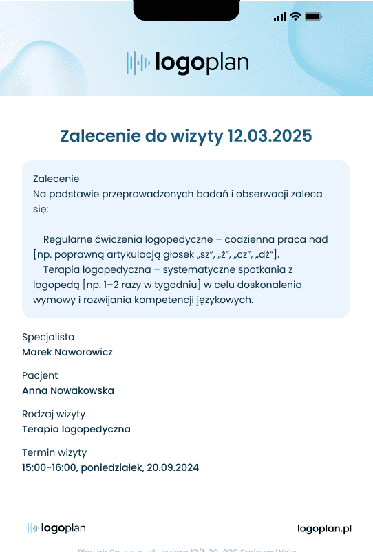 Rodzic otwierający na smartfonie wiadomość e-mail z zaleceniami od logopedy i pobierający załączony plik z ćwiczeniami