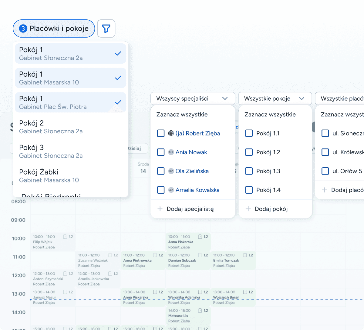 Widok kalendarza dla logopedy z włączoną filtracją po pokojach, pokazujący obłożenie gabinetów i adresów w jednym oknie.